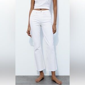 Zara Cropped High Waisted Cutoff Jean